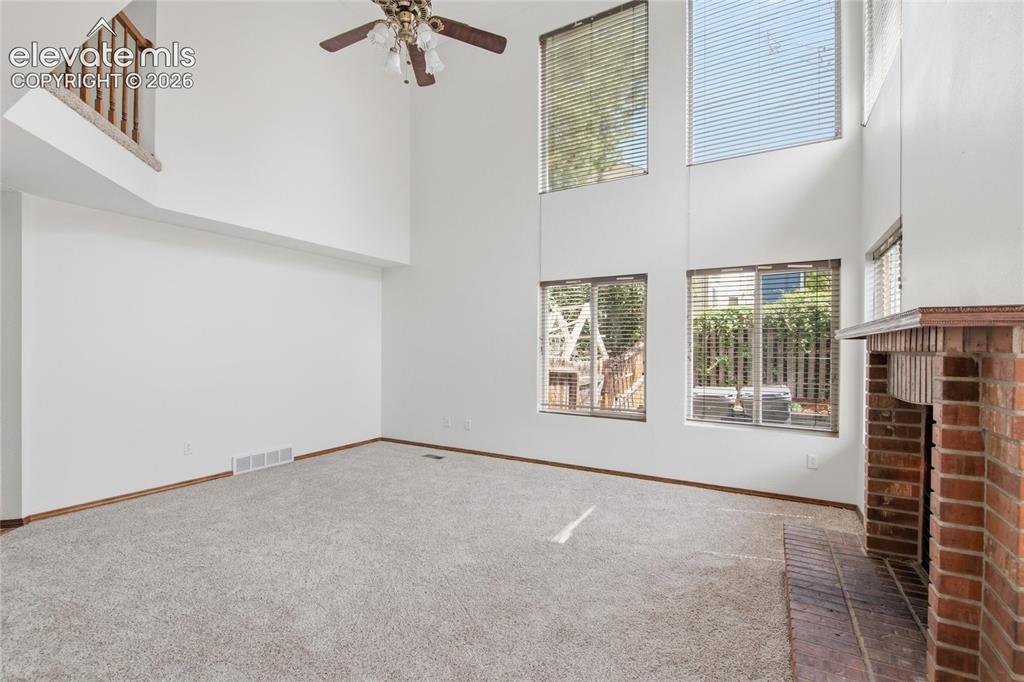Image 13 of 42: Living Room
