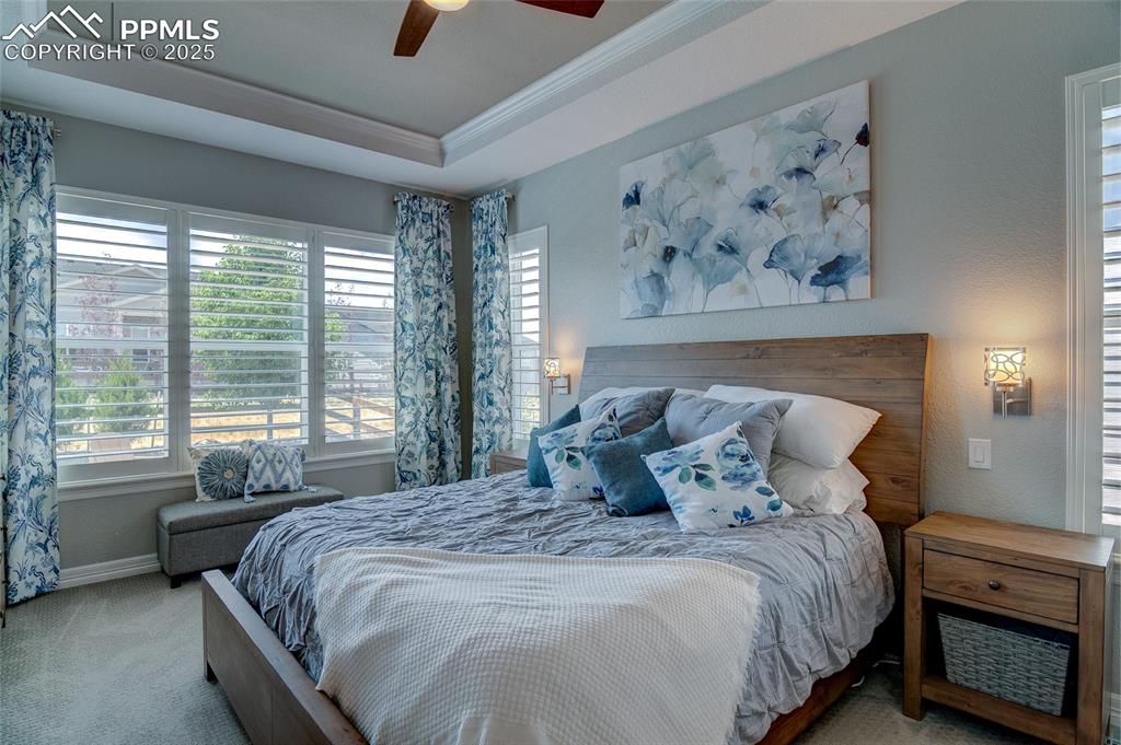 Image 10 of 46: Bedroom