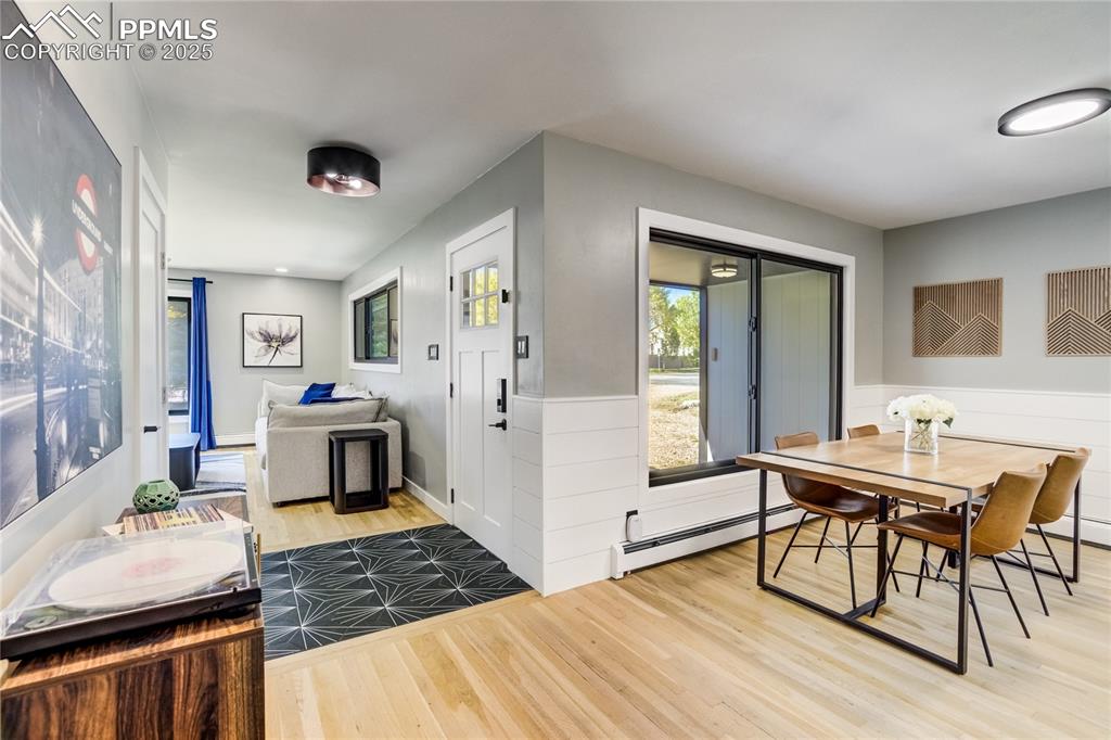 Image 5 of 46: Custom tiled entry