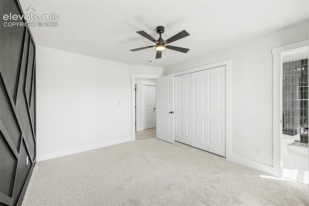 Image 16 of 29: Bedroom
