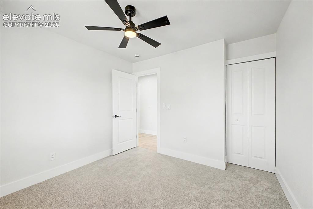 Image 21 of 29: Bedroom