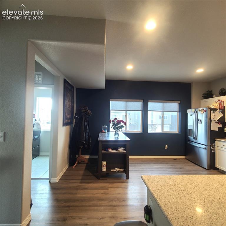 Image 8 of 34: Eat In Kitchen