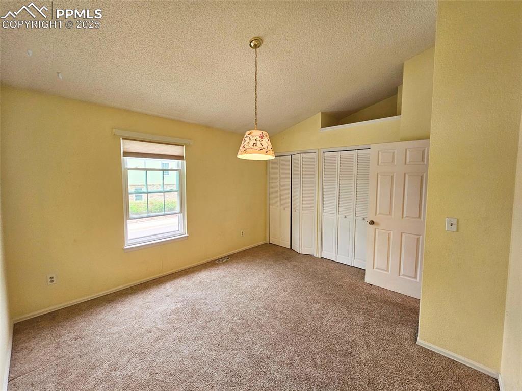 Image 15 of 36: 2nd bedroom, north facing