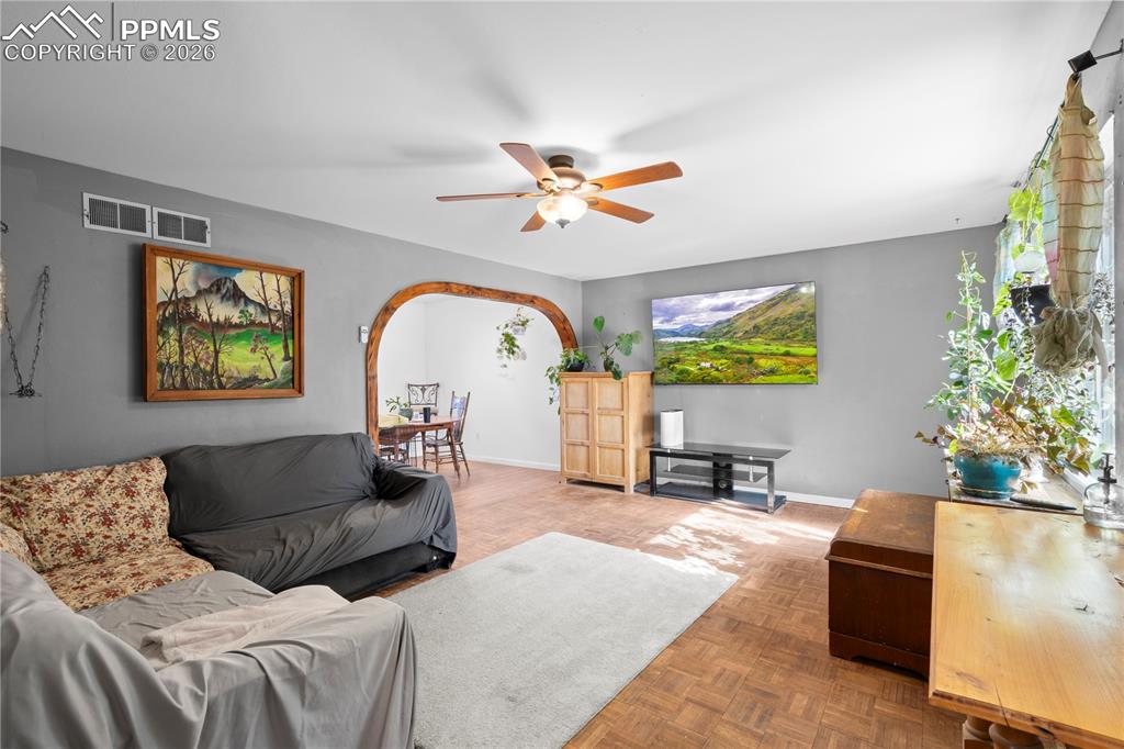 Image 4 of 26: Living Room