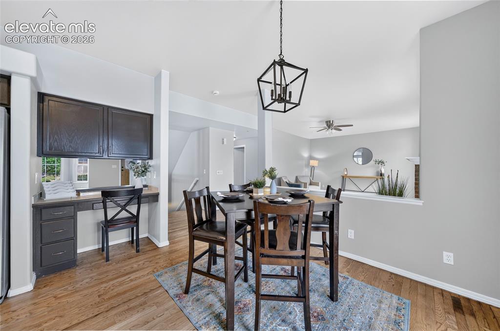 Image 8 of 32: Dining Area