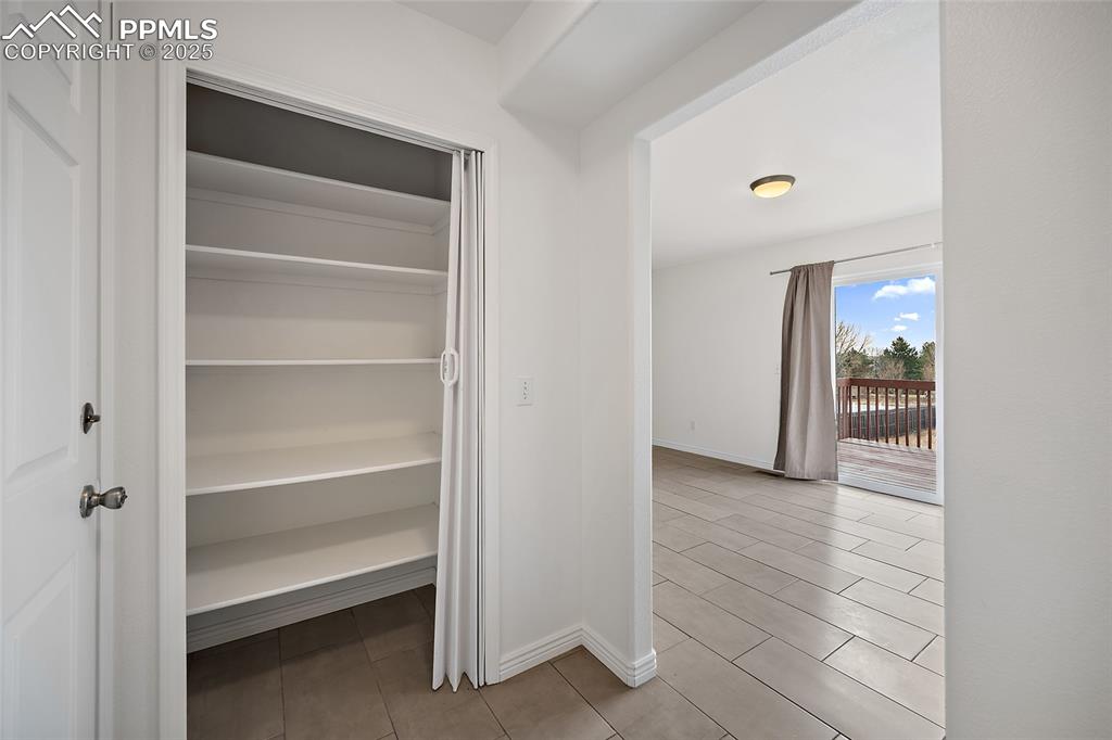 Image 17 of 50: Pantry