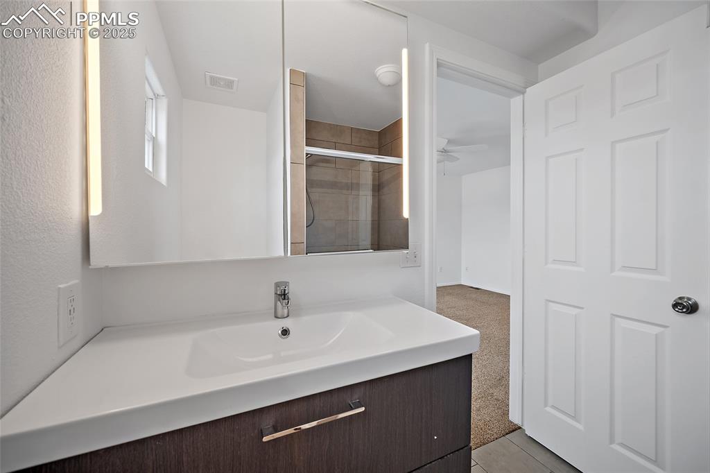 Image 22 of 50: Master Bathroom