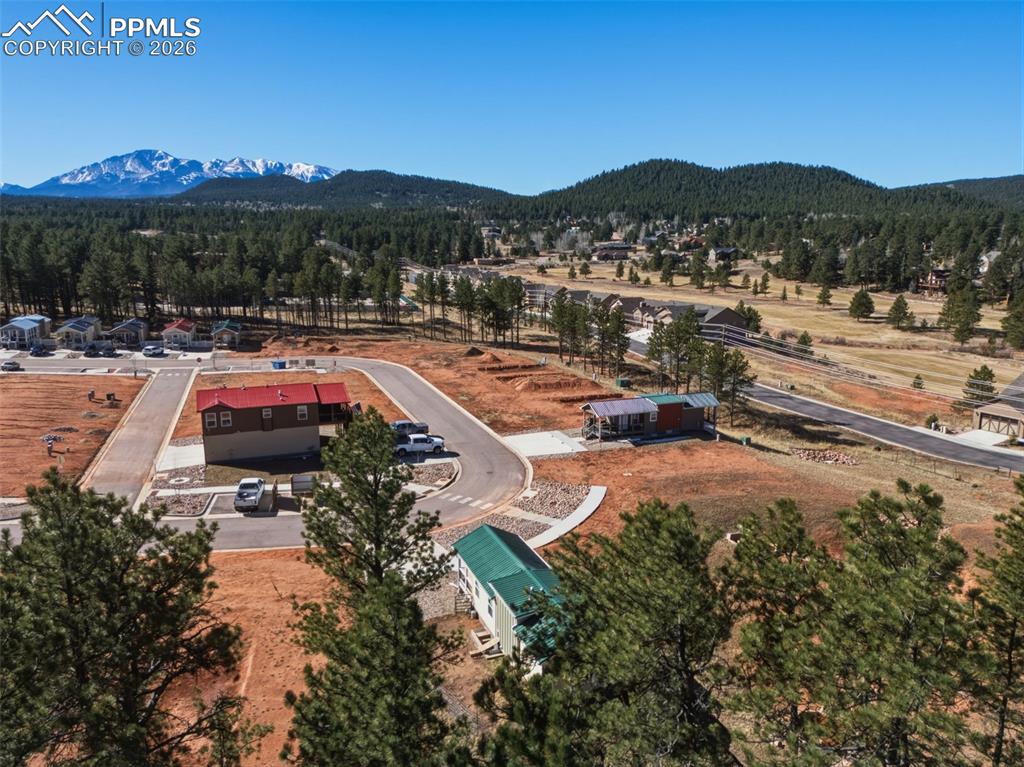 Image 3 of 23: Located in the heart of the Pikes Peak area
