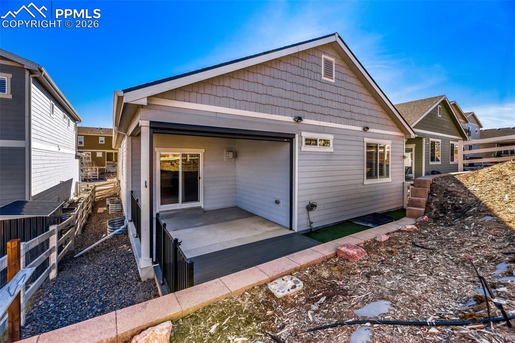 Image 38 of 49: dog run