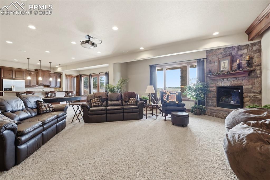 Image 30 of 50: Living Room