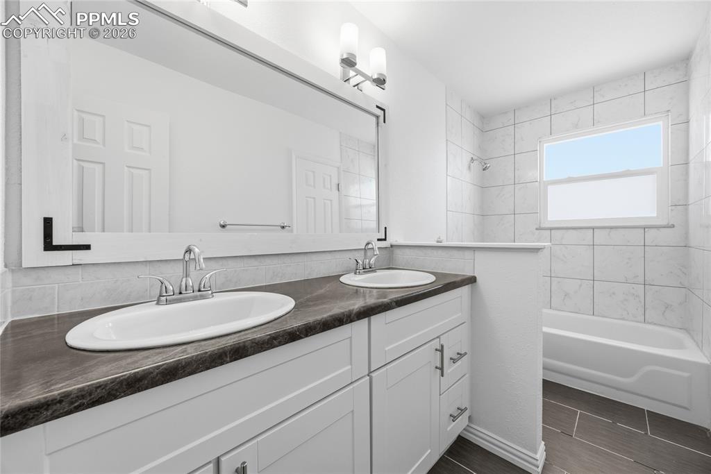 Image 6 of 38: No Description Available