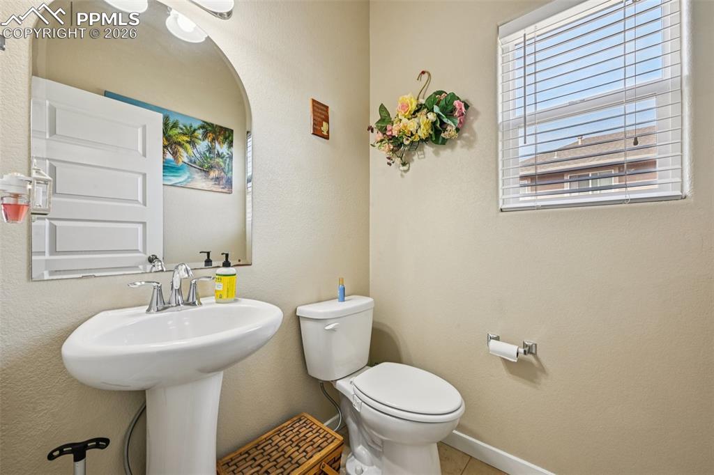 Image 14 of 47: main level powder bath