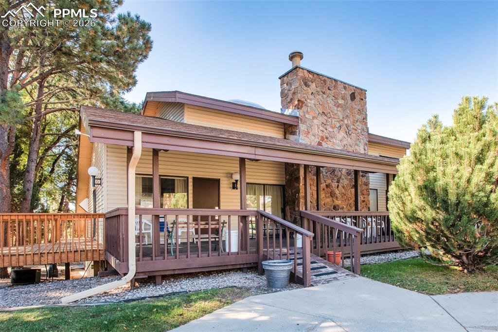 Image 28 of 41: Front of Structure