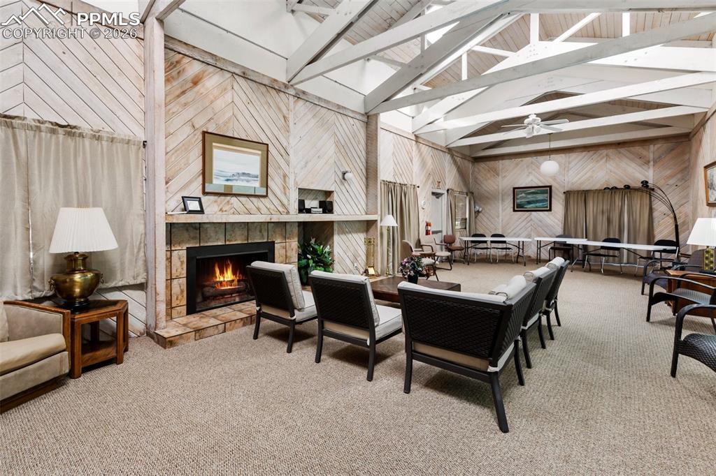 Image 29 of 41: Living Room