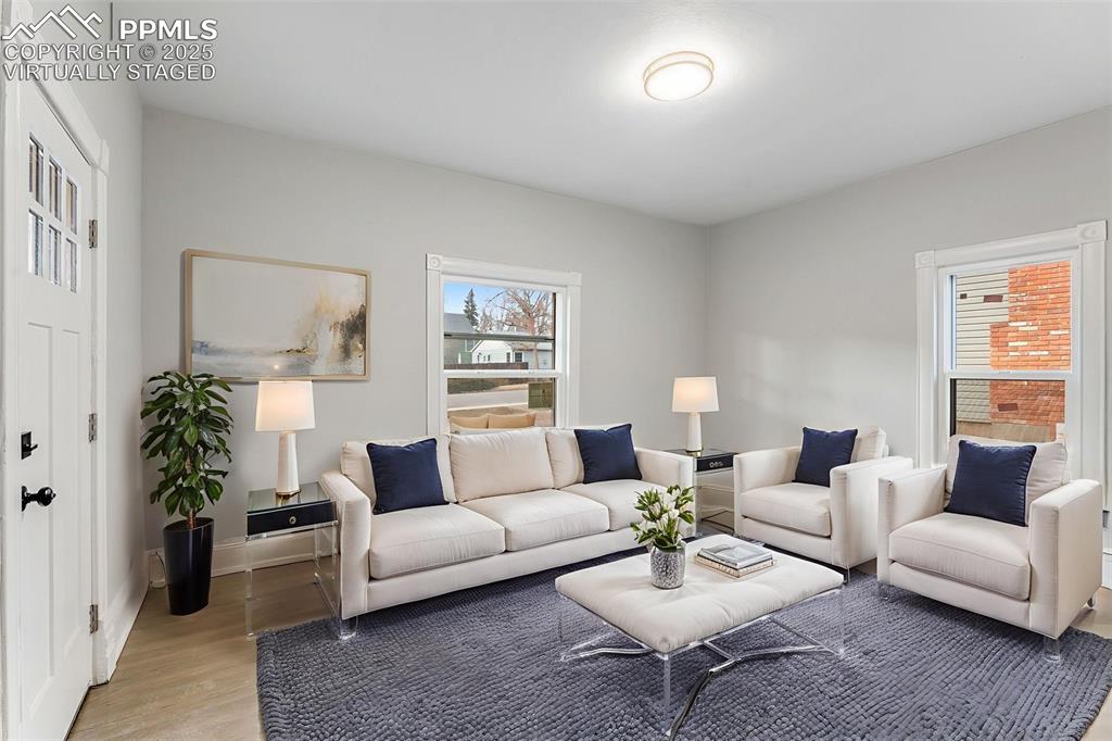 Image 6 of 38: Living Room Virtually Staged