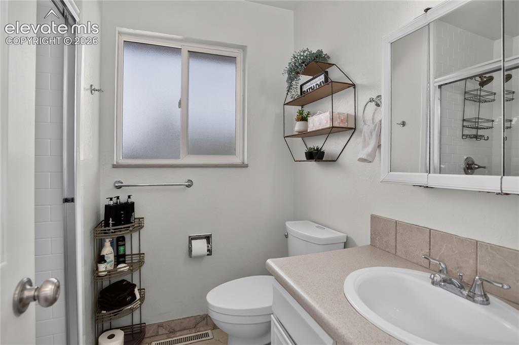 Image 11 of 32:  - upper level bathroom