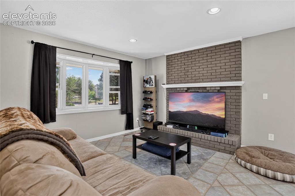 Image 19 of 32:  - living room