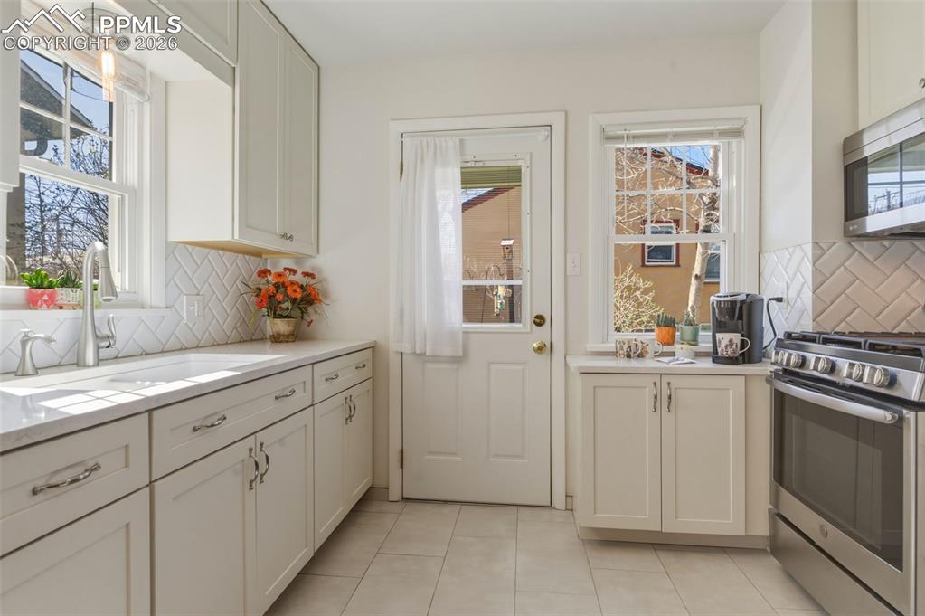 Image 3 of 50: Updated Kitchen