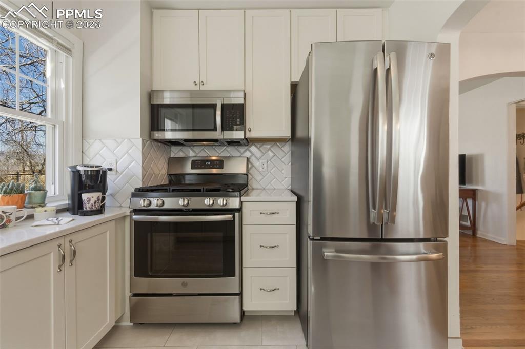 Image 6 of 50: Stainless Steel Refrigerator