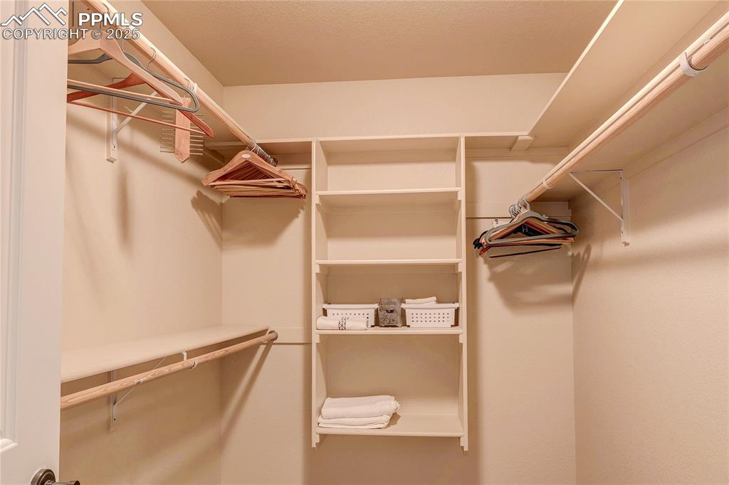 Image 10 of 48: Closet