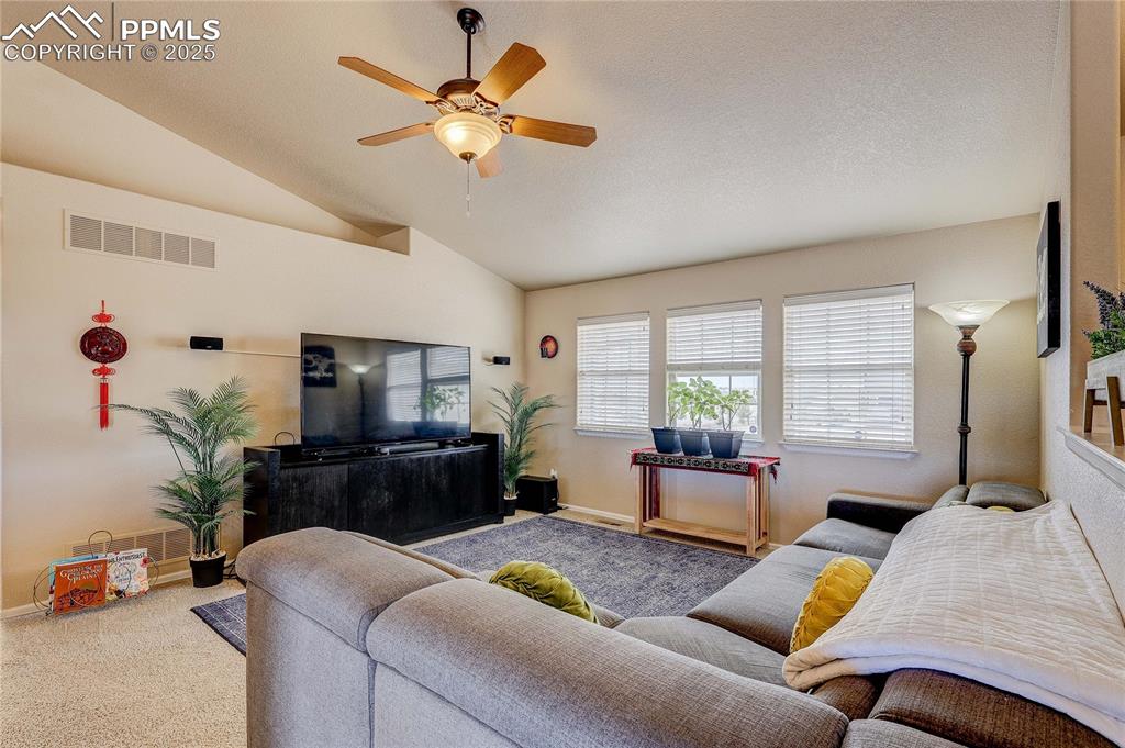 Image 38 of 48: Living Room