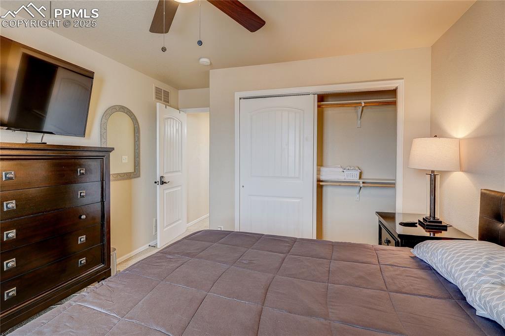 Image 43 of 48: Bedroom