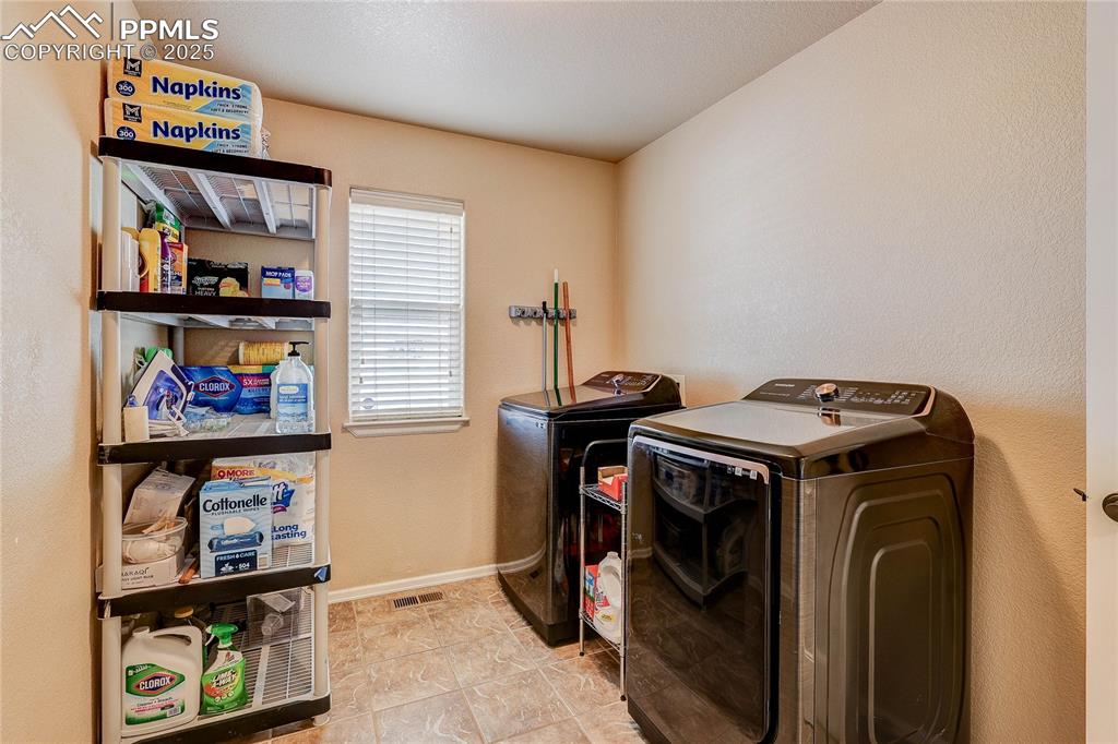 Image 45 of 48: Laundry