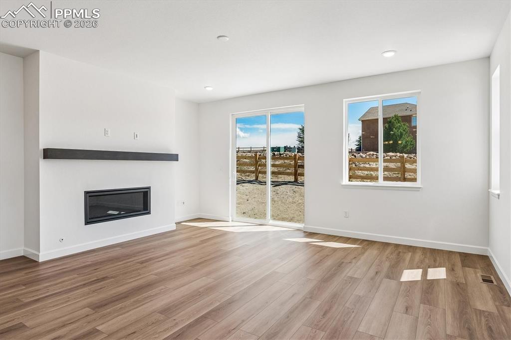 Image 7 of 22: No Description Available