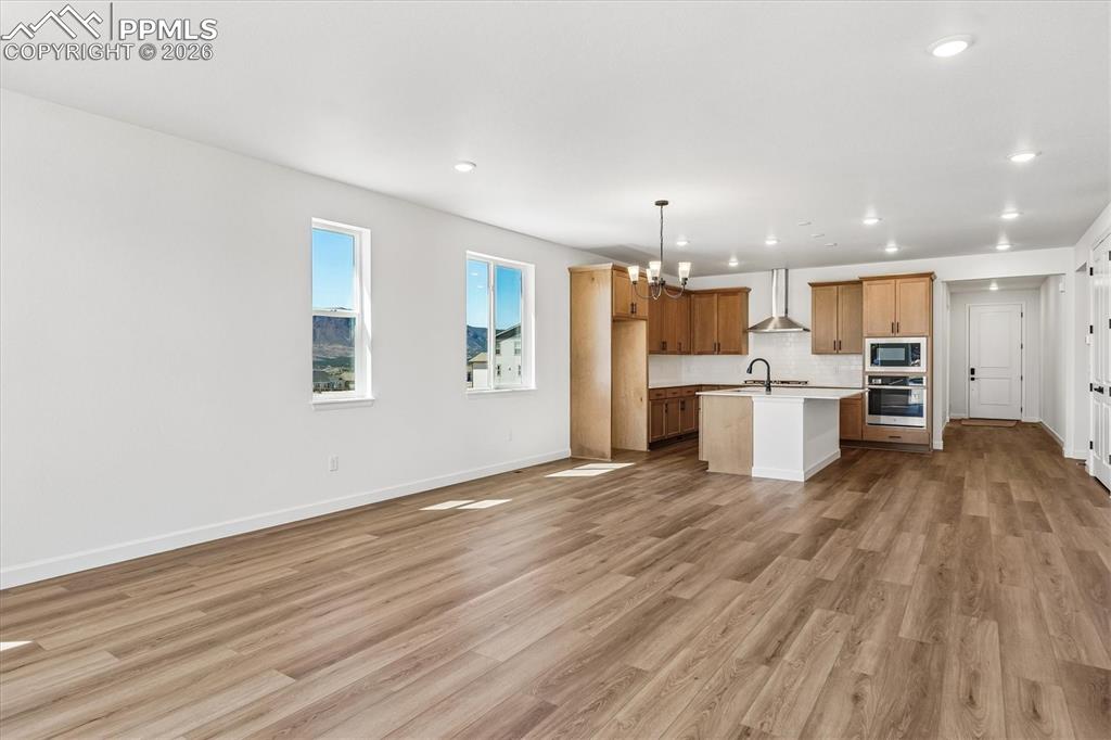 Image 9 of 22: No Description Available