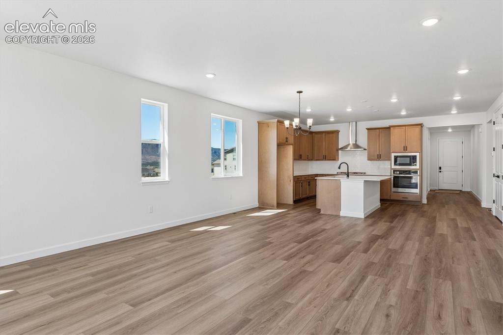 Image 9 of 24: Living Room
