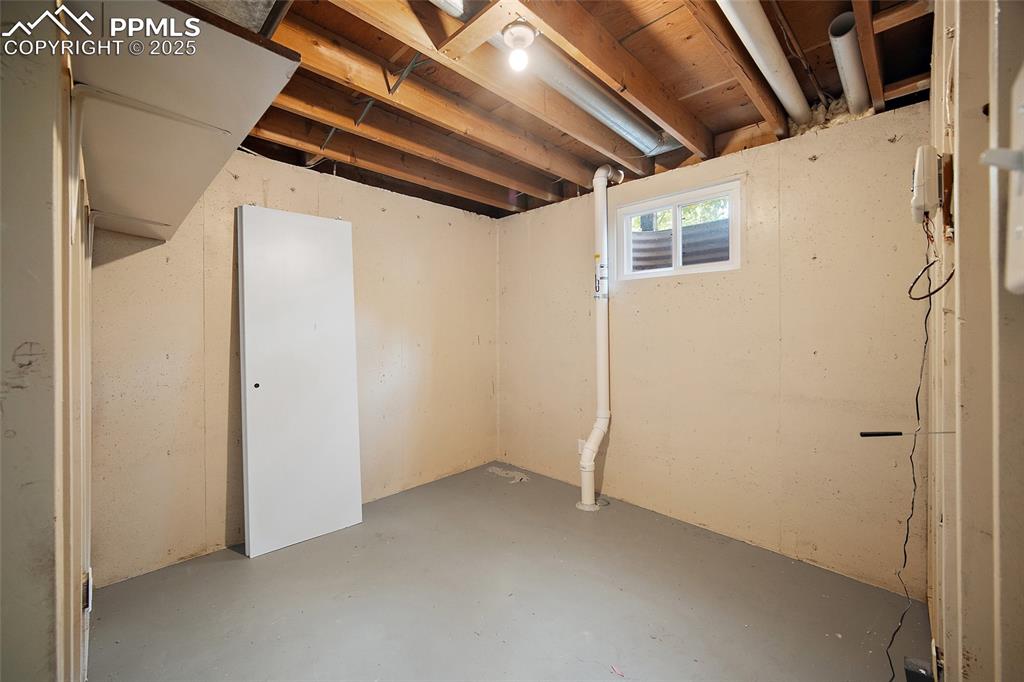 Image 18 of 29: Basement