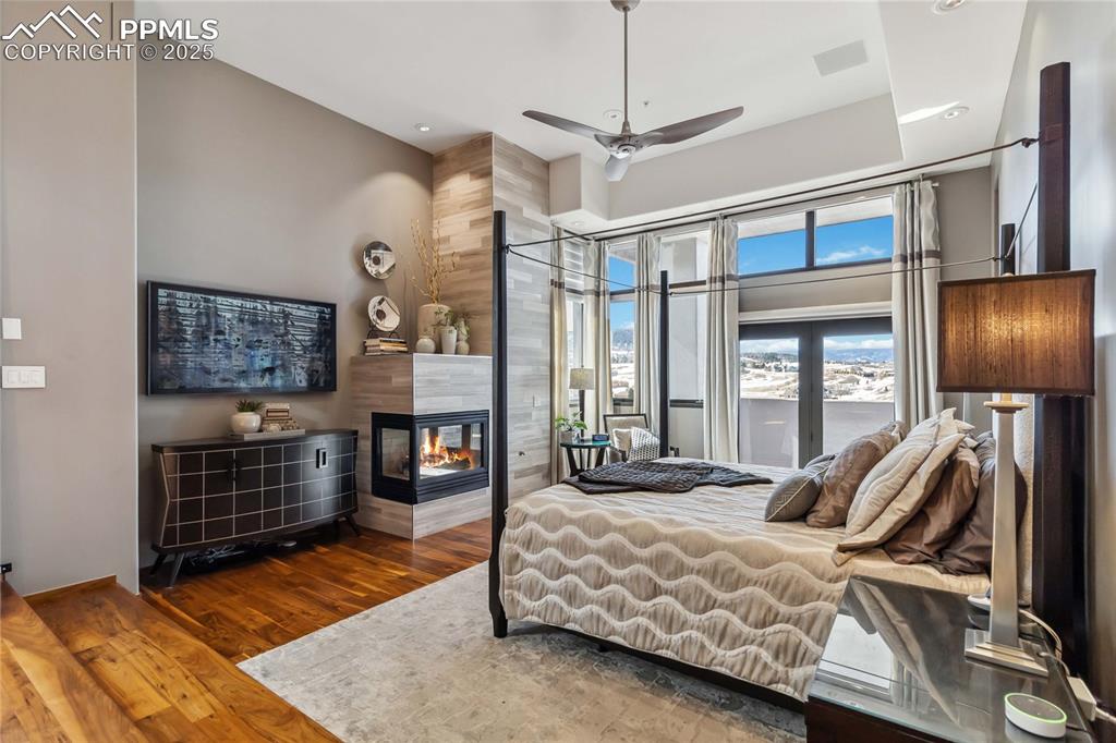 Image 21 of 48: Beautiful Primary Bedroom!