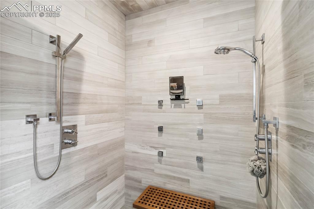 Image 25 of 48: Beautiful Steam Shower!