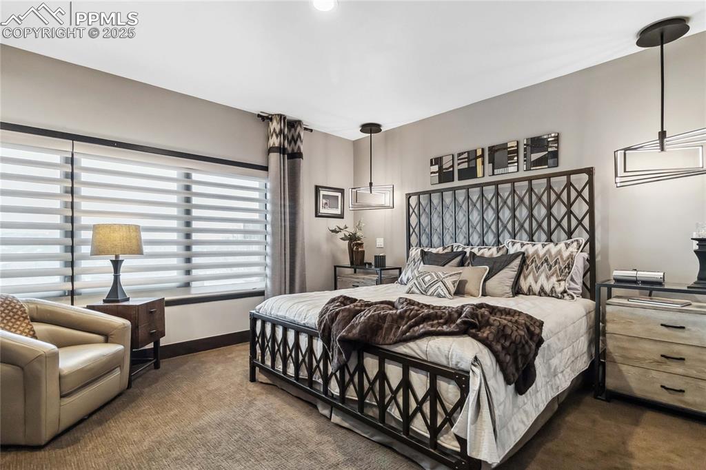 Image 37 of 48: Basement bedroom!