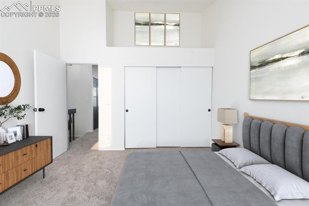 Image 24 of 28: Bedroom