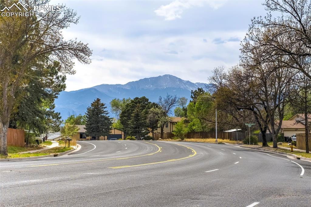 Image 48 of 50: View