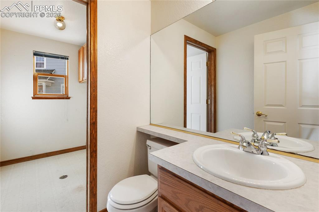 Image 17 of 46: Main level, Connected to Laundry Room