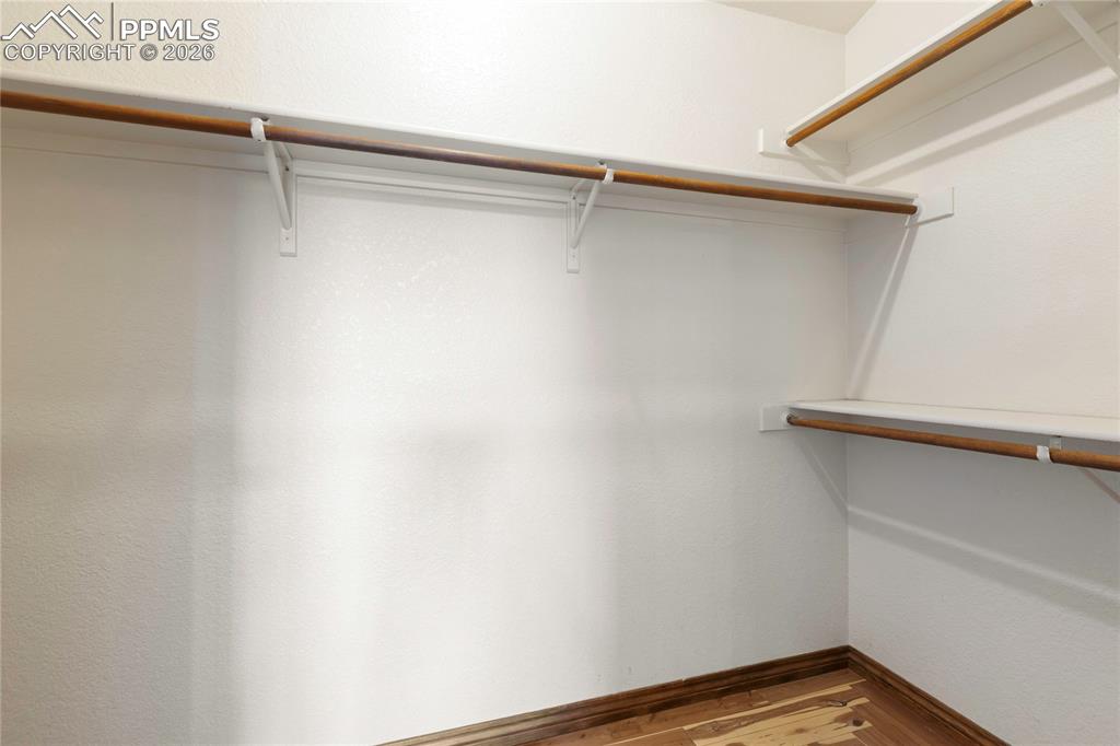 Image 22 of 46: Primary, Walk-In