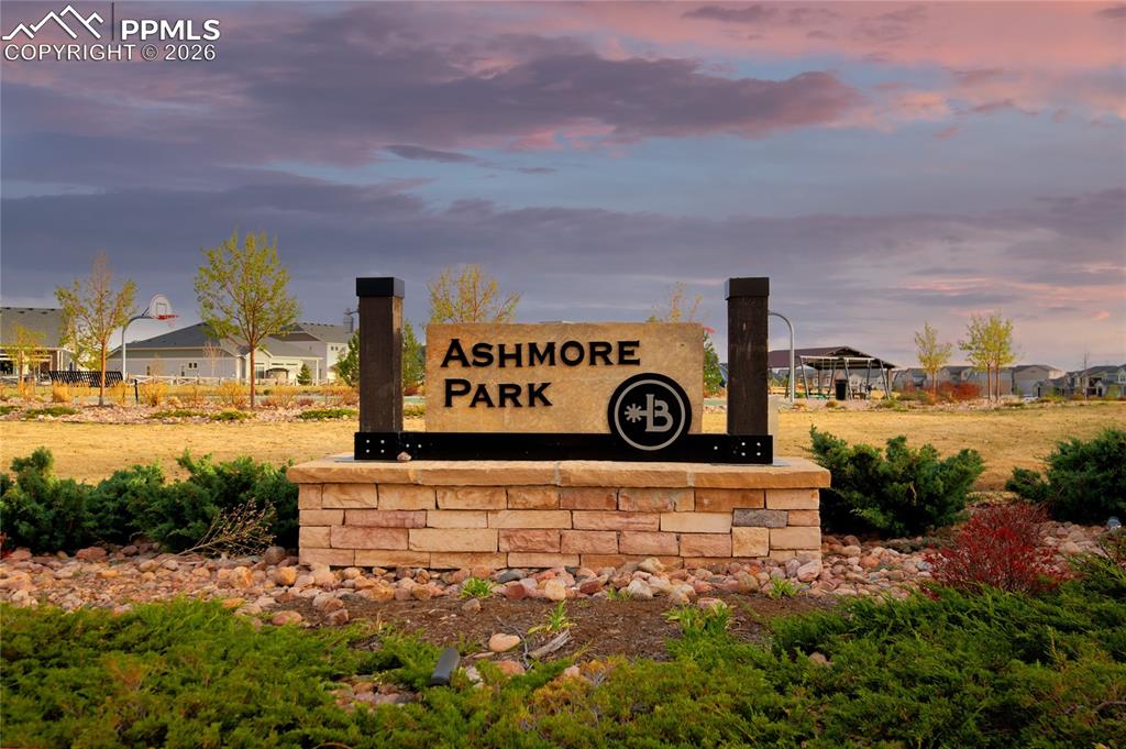 Image 29 of 39: Community