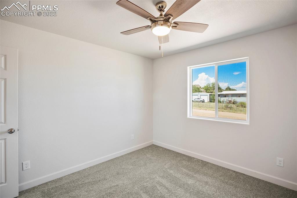 Listing 8011621, Image 27 of 36