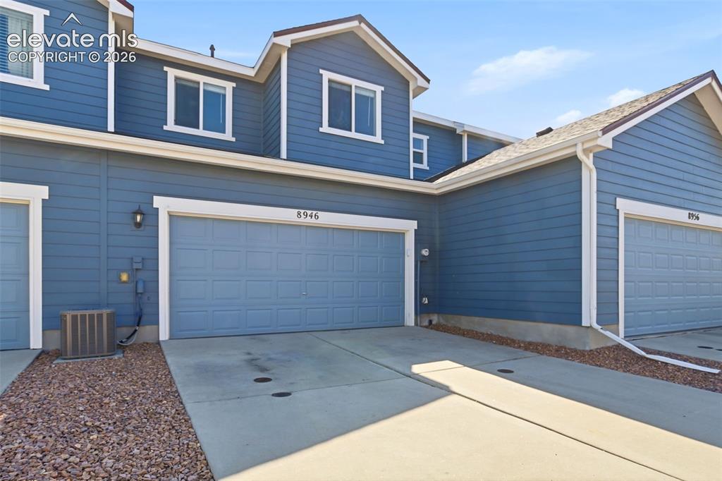 Image 15 of 45: 2-car garage.