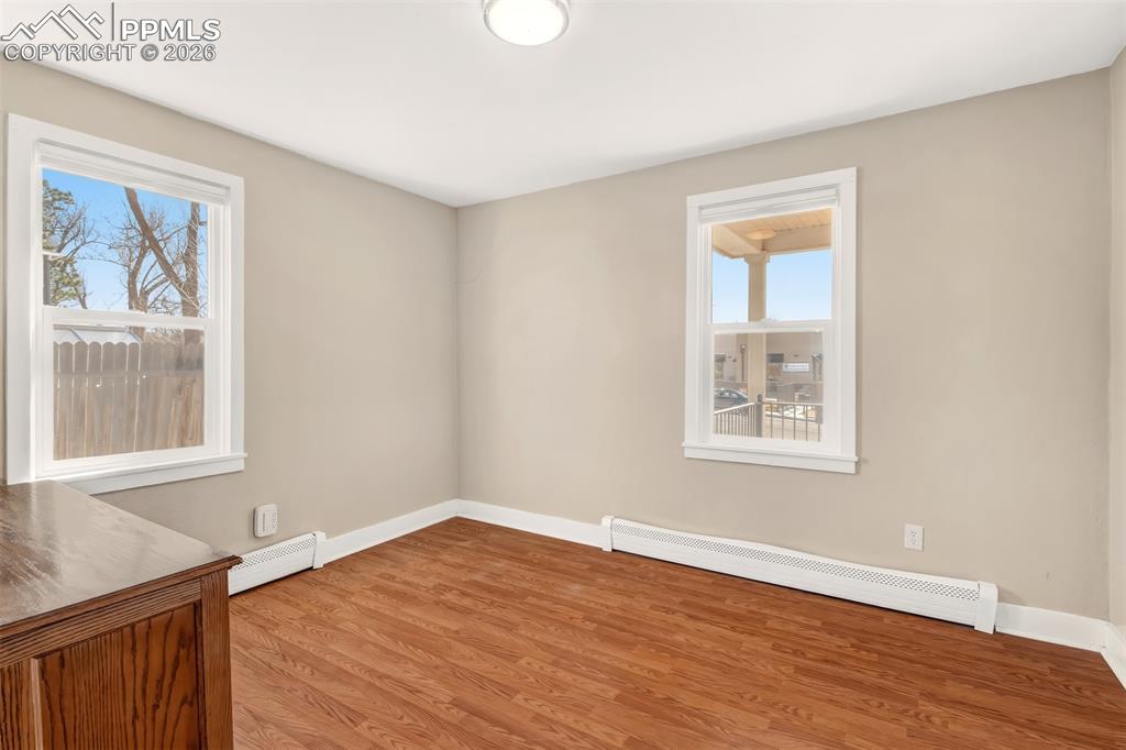 Image 16 of 31: Bedroom 2