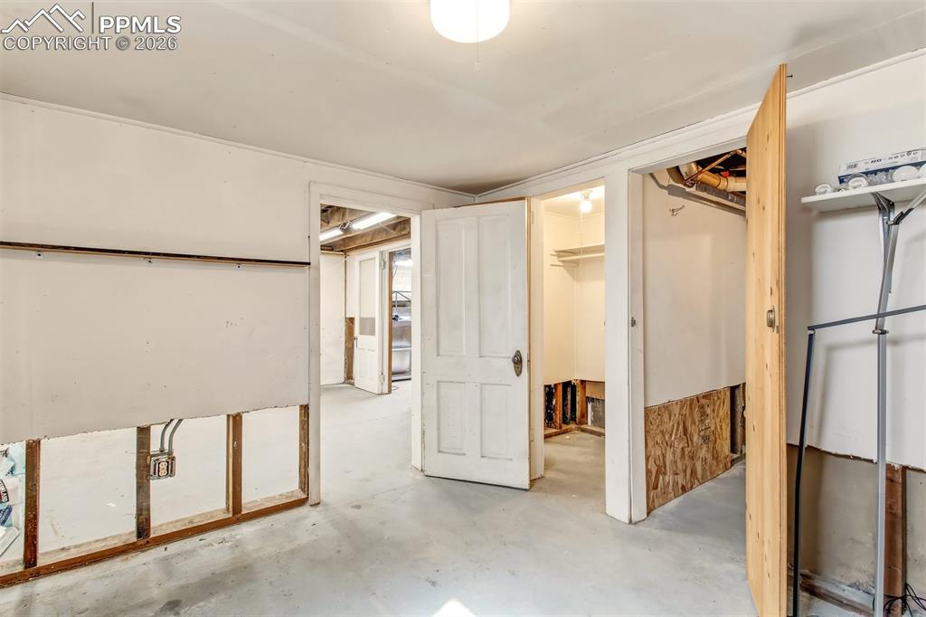 Image 24 of 31: Basement