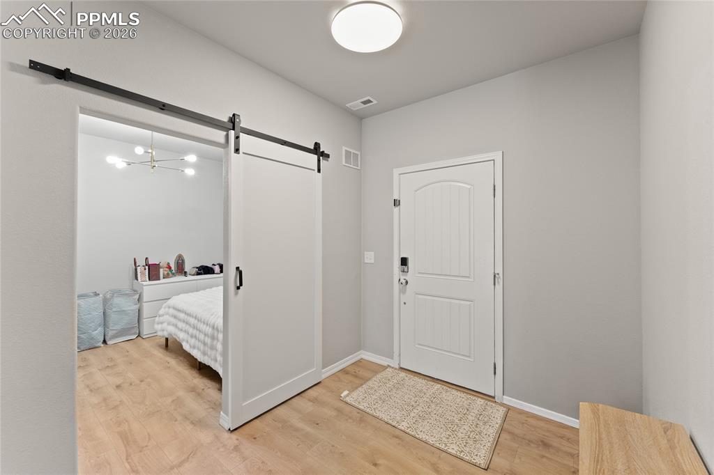 Image 5 of 44: Entry