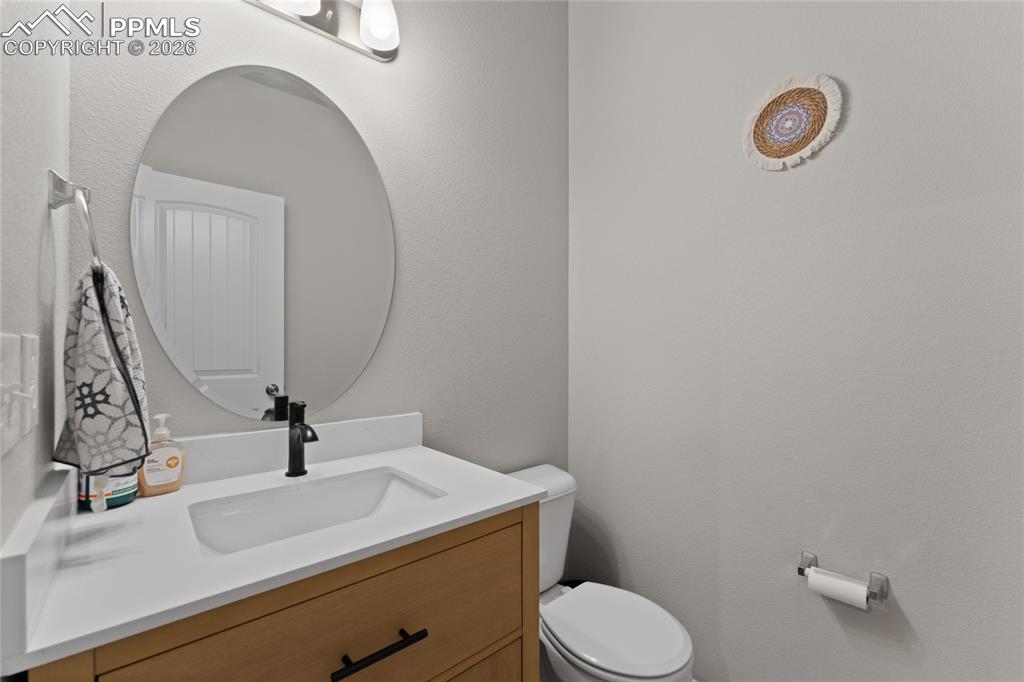 Image 9 of 44: Bathroom