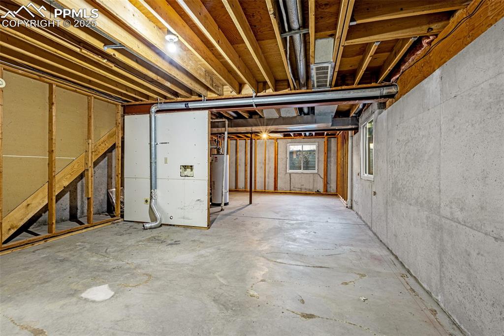 Image 18 of 23: Basement