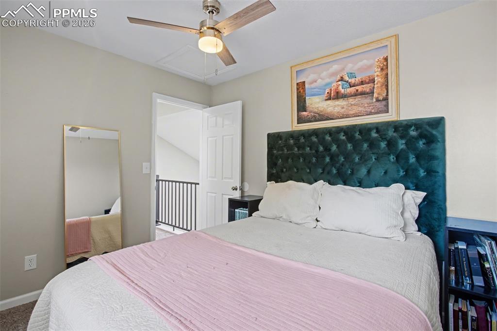 Image 25 of 34: Bedroom