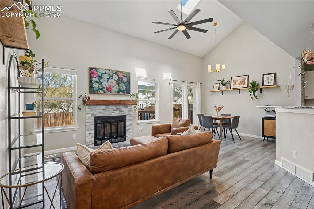 Image 4 of 34: Living Room