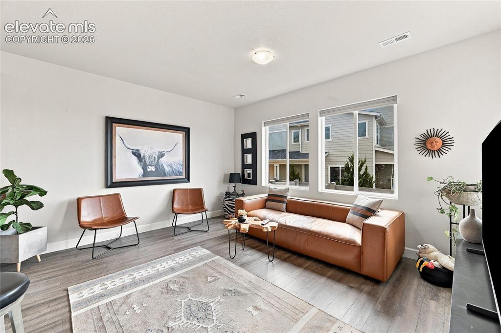 Image 13 of 29: Great Room