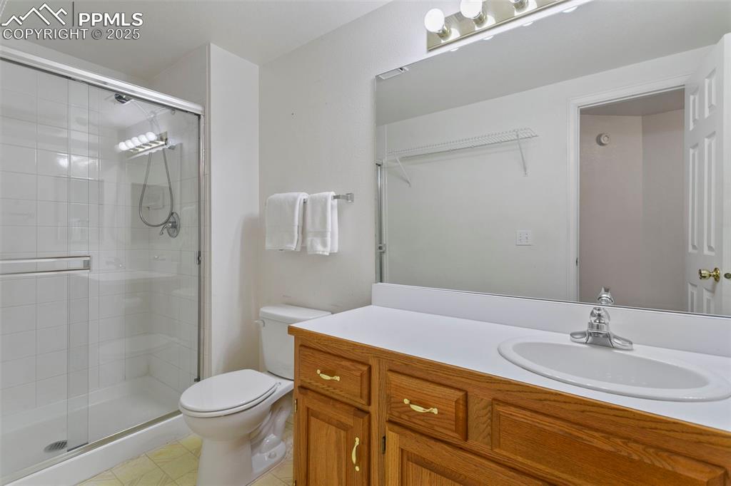 Image 27 of 38: Basement Bathroom!